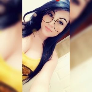 Meet your Posher, Maytee